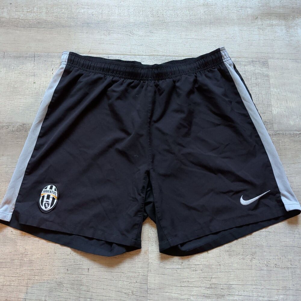 Vintage Nike Juventus FC Soccer Shorts Black Gray Men's Size Medium *Read